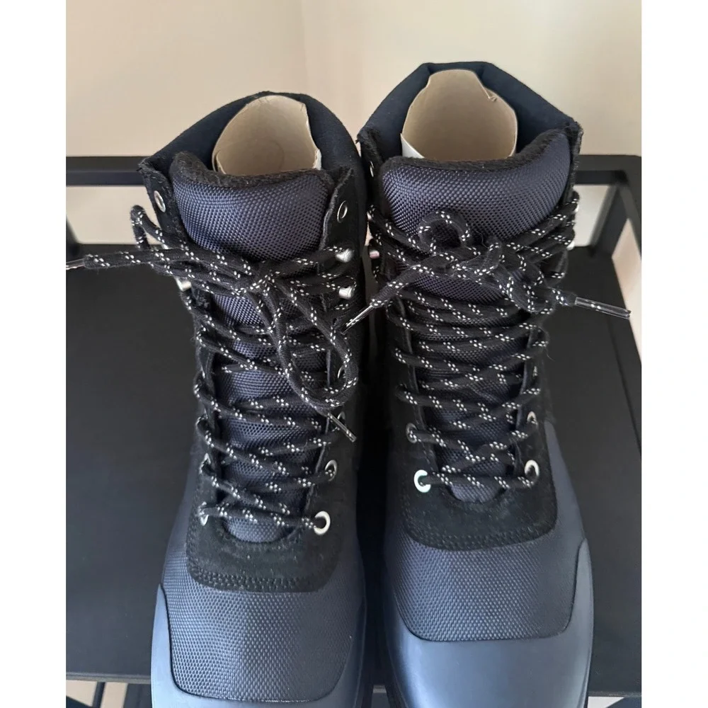 Hunter new navy